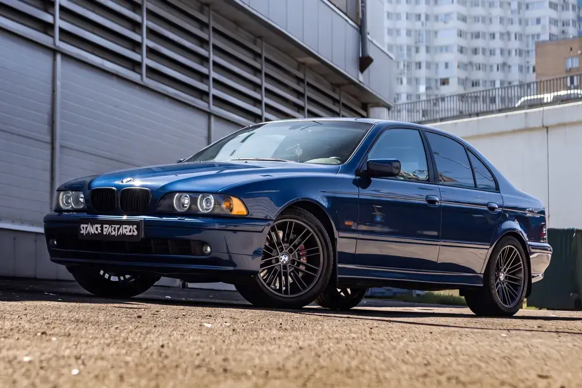BMW с койловерами Bilstien